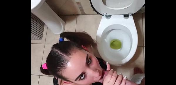 trendsStep daughter taking her daddy for a pee and give him a blowjob